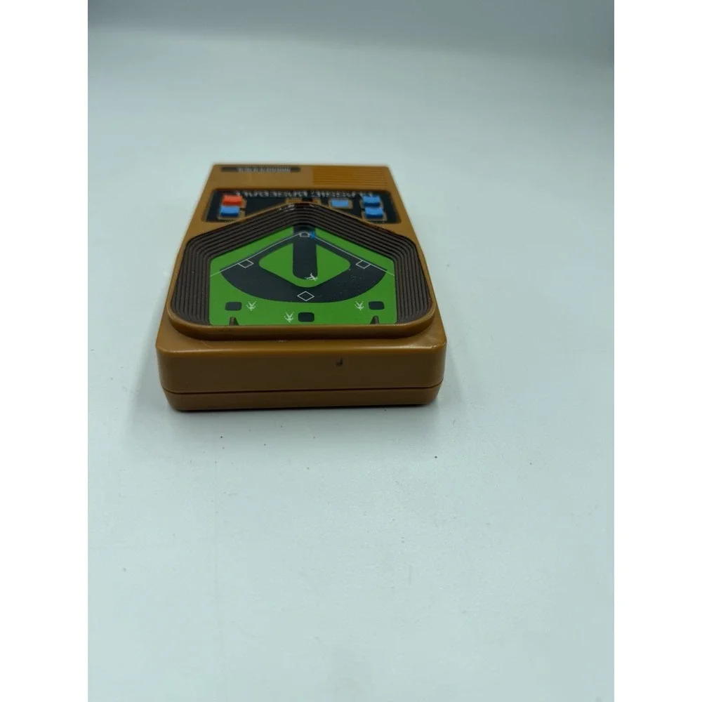 Vintage 2001 Mattel Classic Baseball Handheld Electronic Game - Tested & Working
